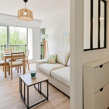 Renovated One-bedroom In Apartamento