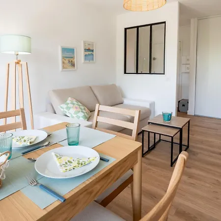 Renovated One-bedroom In Cabourg