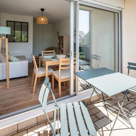 Apartamento Renovated One-bedroom In *