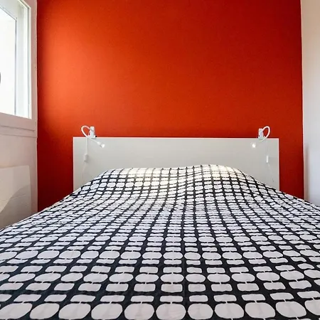 Renovated One-bedroom In